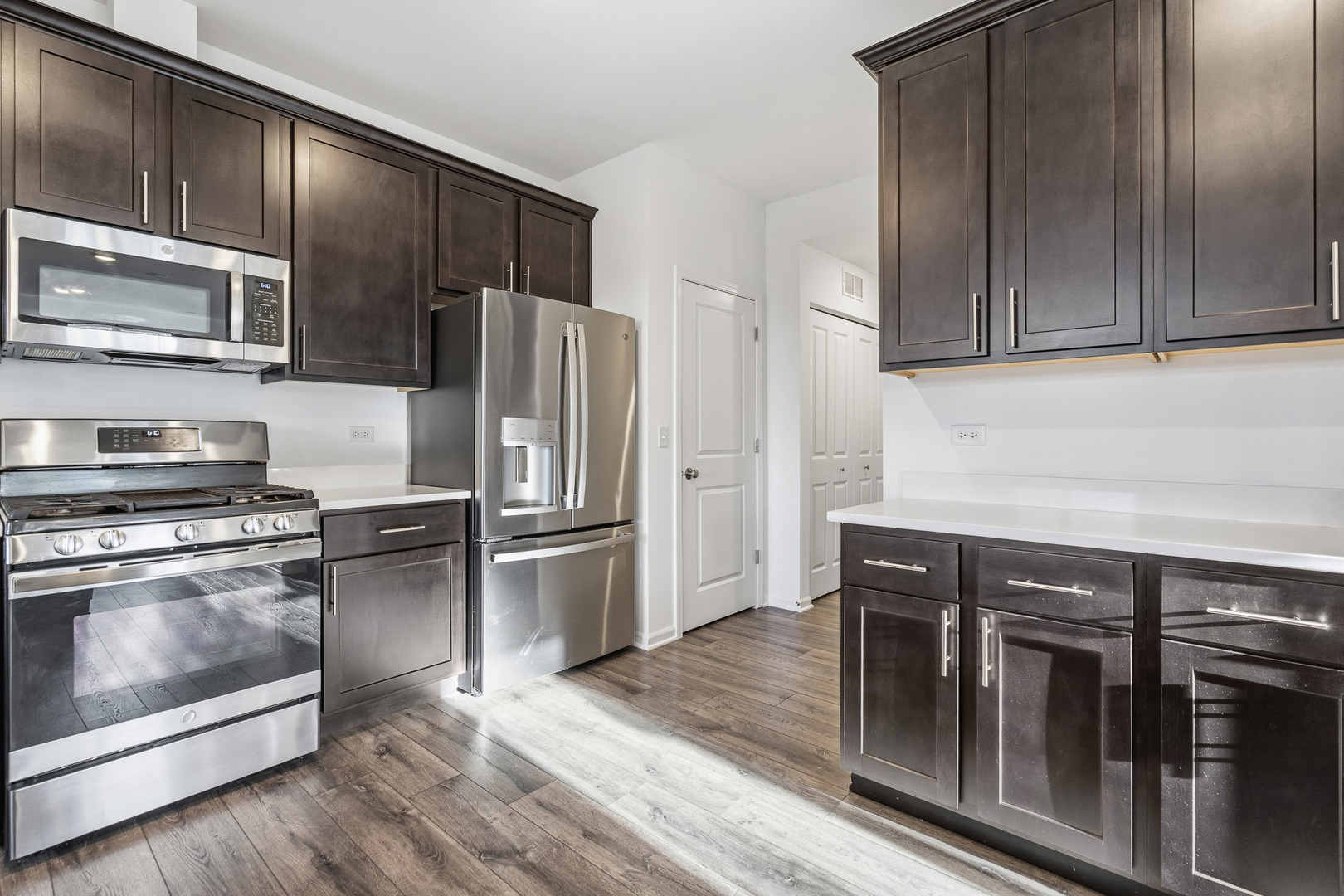 16316 S Wheatgrass Street, Lockport, IL 60441