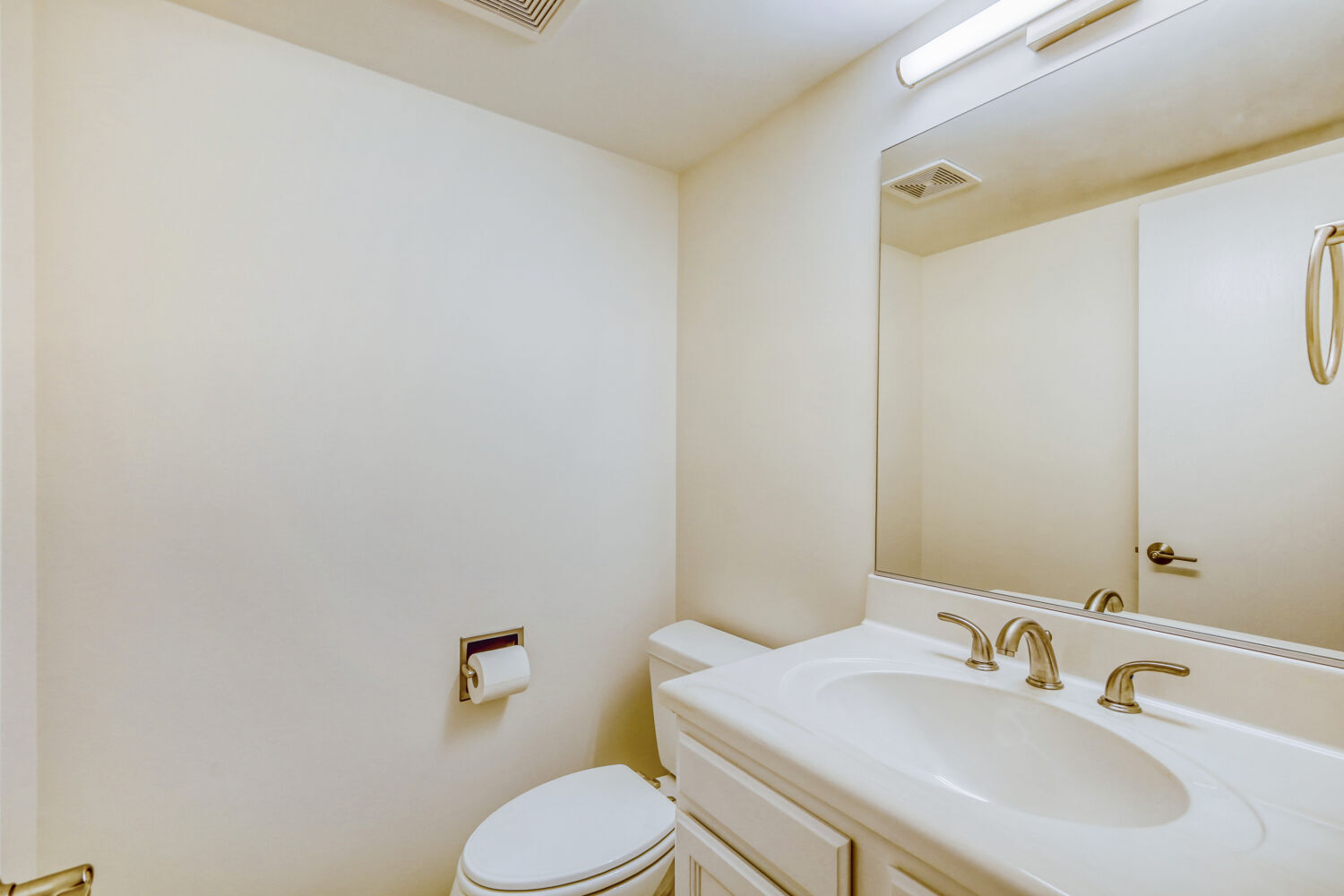 132 White Birch Lane, Westmont, IL 60559