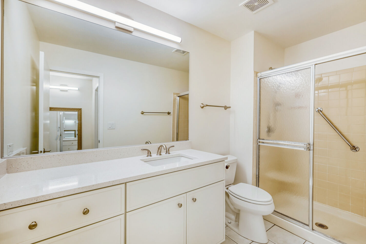 132 White Birch Lane, Westmont, IL 60559