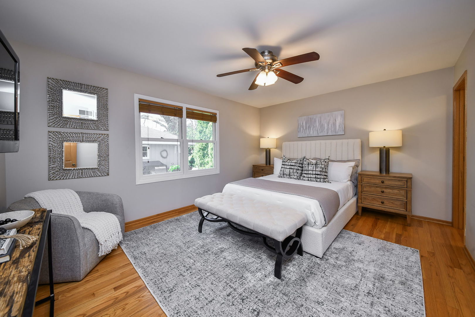 Warrenville, IL 60555