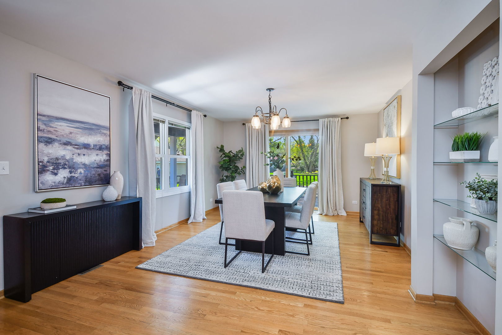 Warrenville, IL 60555