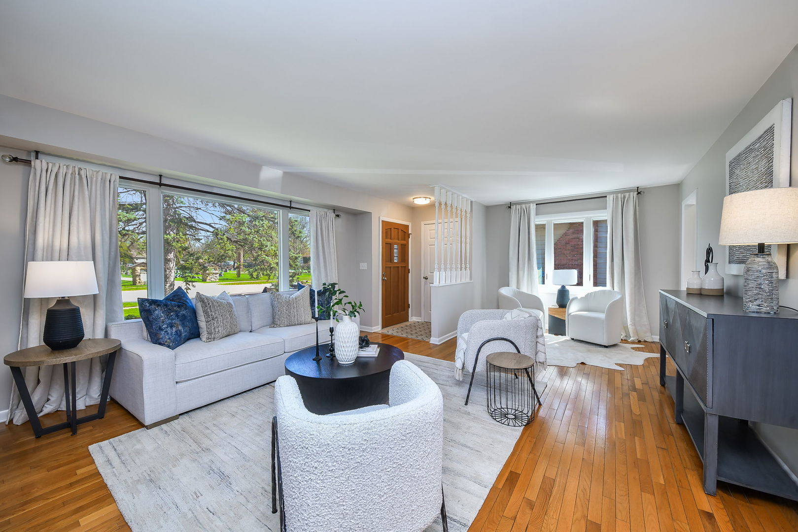 Warrenville, IL 60555