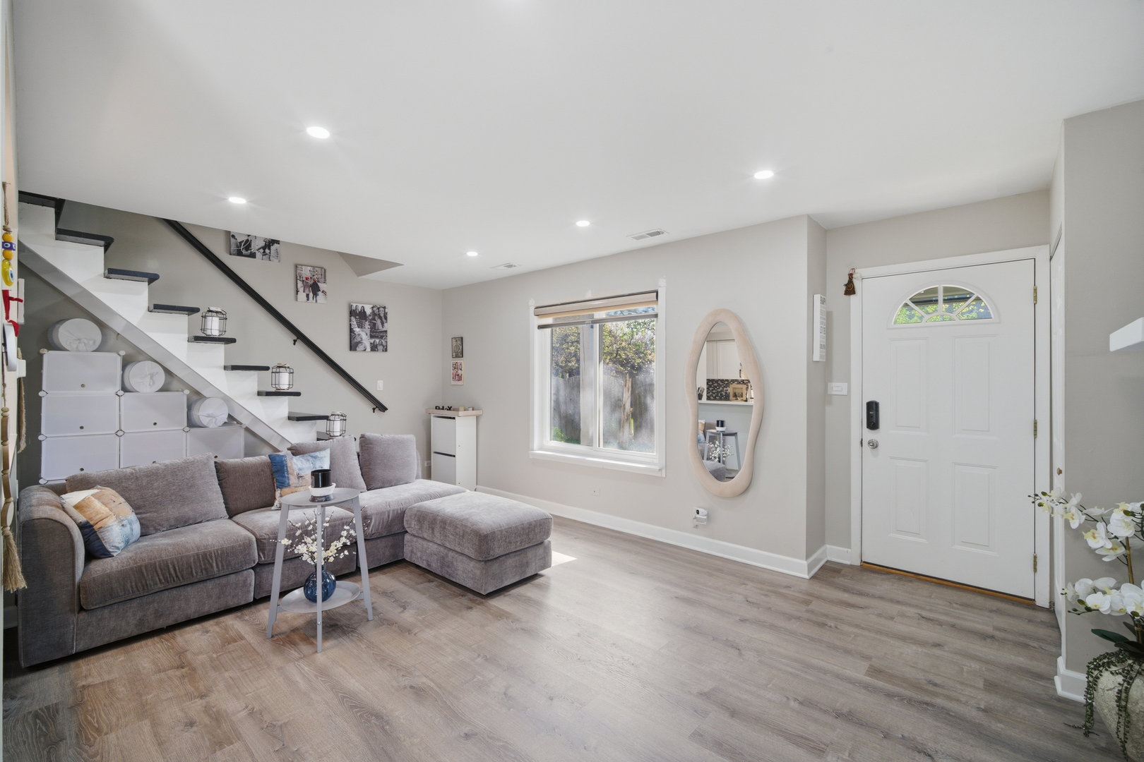 Hoffman Estates, IL 60169