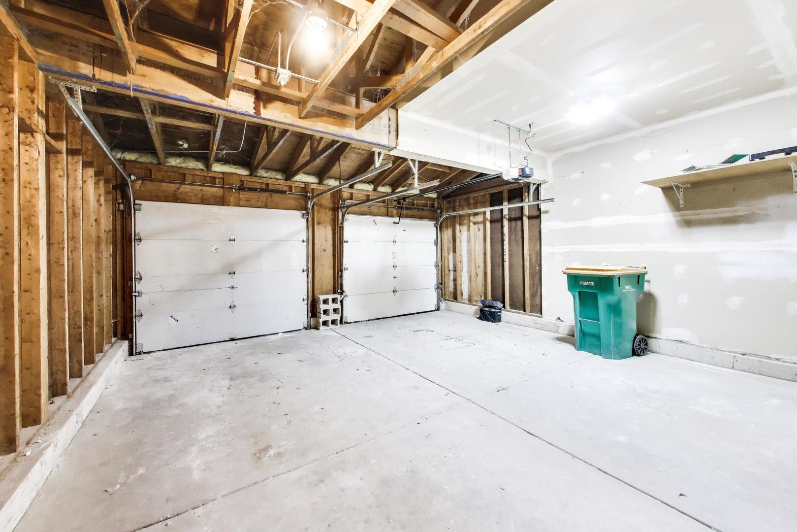 2219 Rossiter Parkway, Plainfield, IL 60586