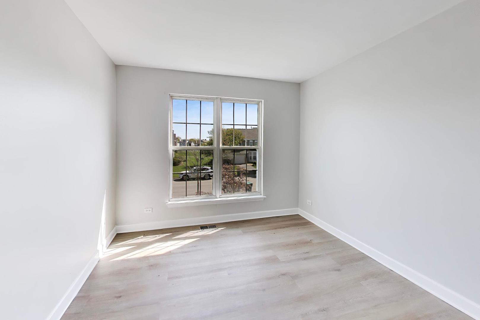 2219 Rossiter Parkway, Plainfield, IL 60586