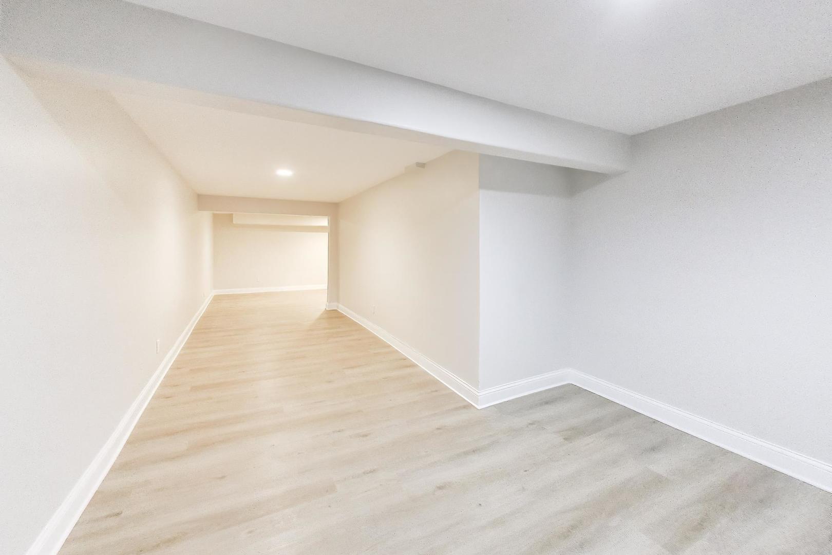 2219 Rossiter Parkway, Plainfield, IL 60586