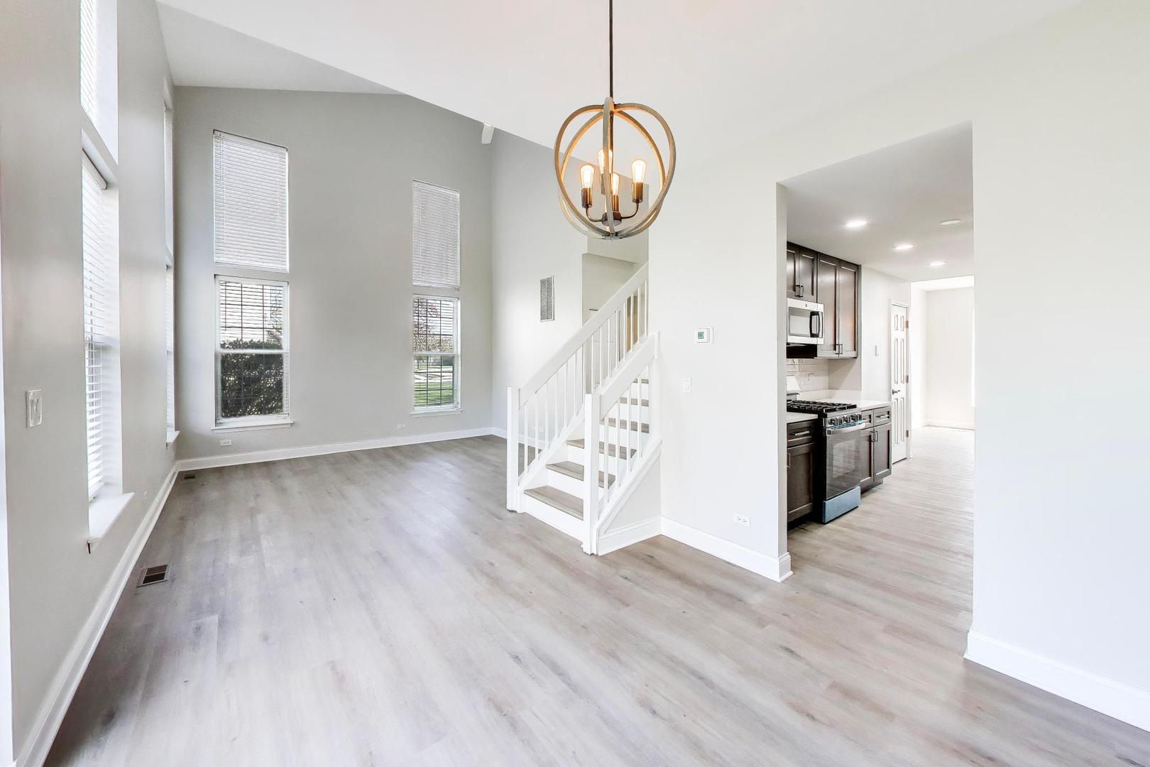 2219 Rossiter Parkway, Plainfield, IL 60586