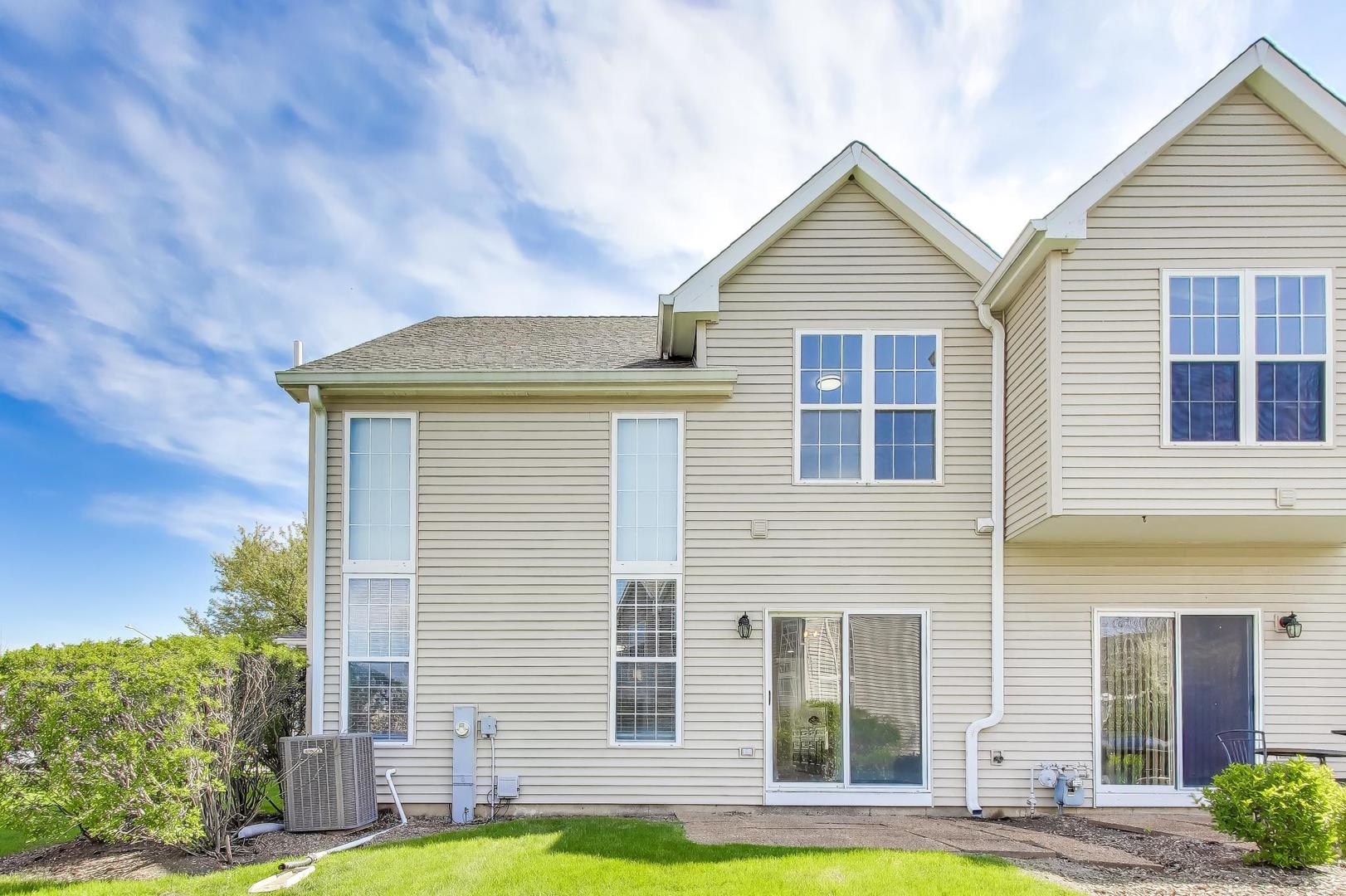 2219 Rossiter Parkway, Plainfield, IL 60586