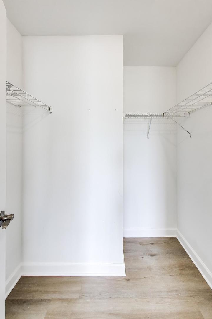 2219 Rossiter Parkway, Plainfield, IL 60586