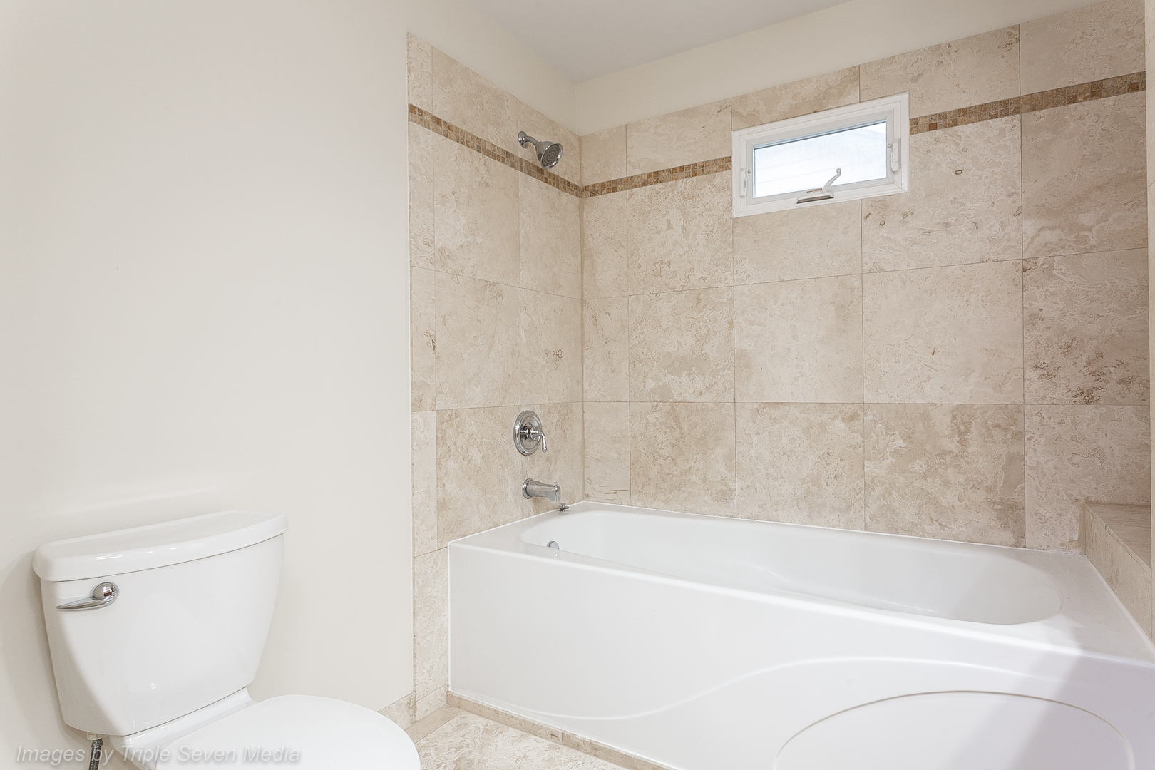 831 N Yale Avenue, Villa Park, IL 60181