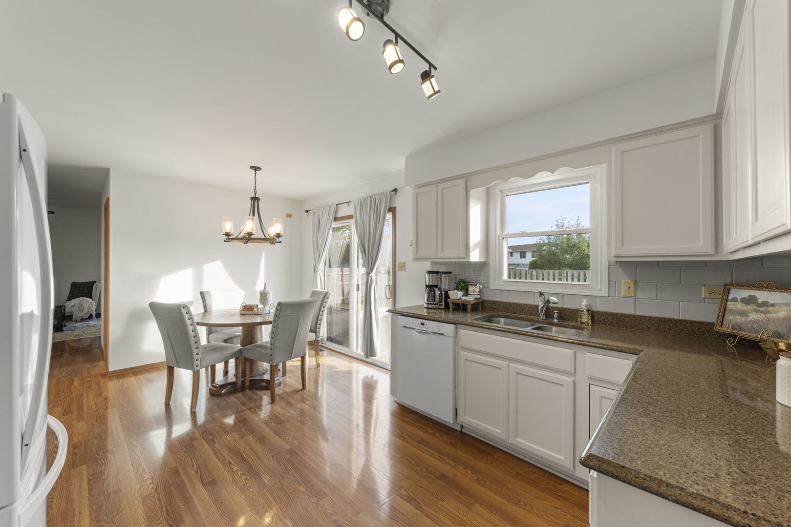 1909 Cumberland Drive, Plainfield, IL 60586