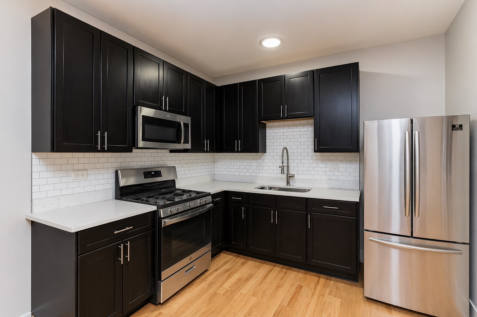 7944 S Ellis Avenue #1, Chicago, IL 60619