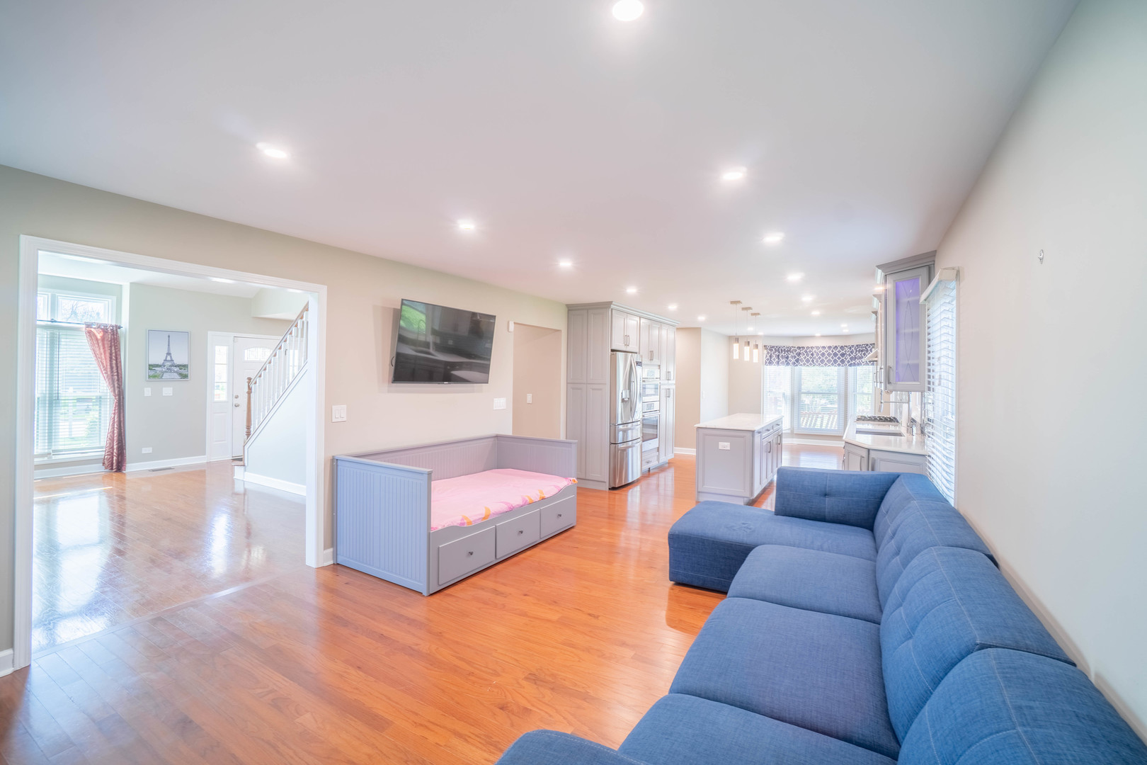 Schaumburg, IL 60173