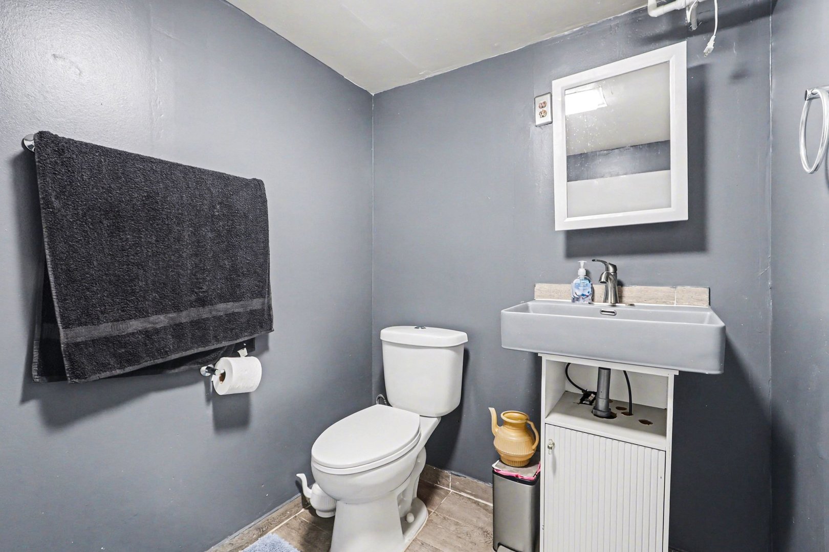 1S217 Stratford Lane, Villa Park, IL 60181