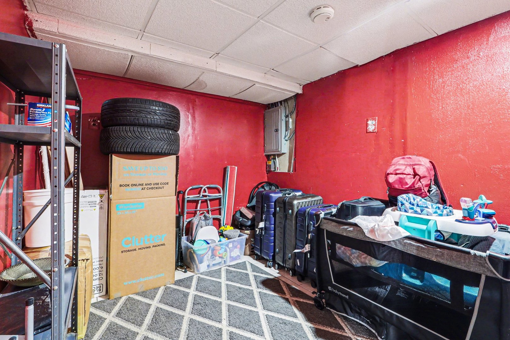 1S217 Stratford Lane, Villa Park, IL 60181