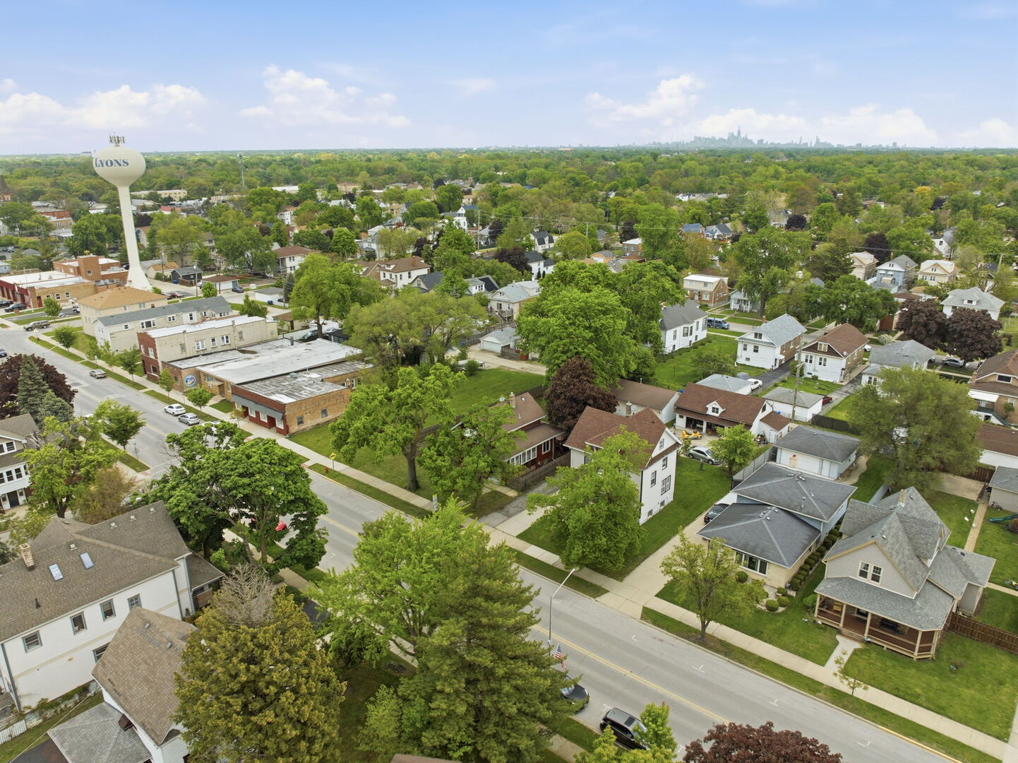 4133 Joliet Avenue, Lyons, IL 60534