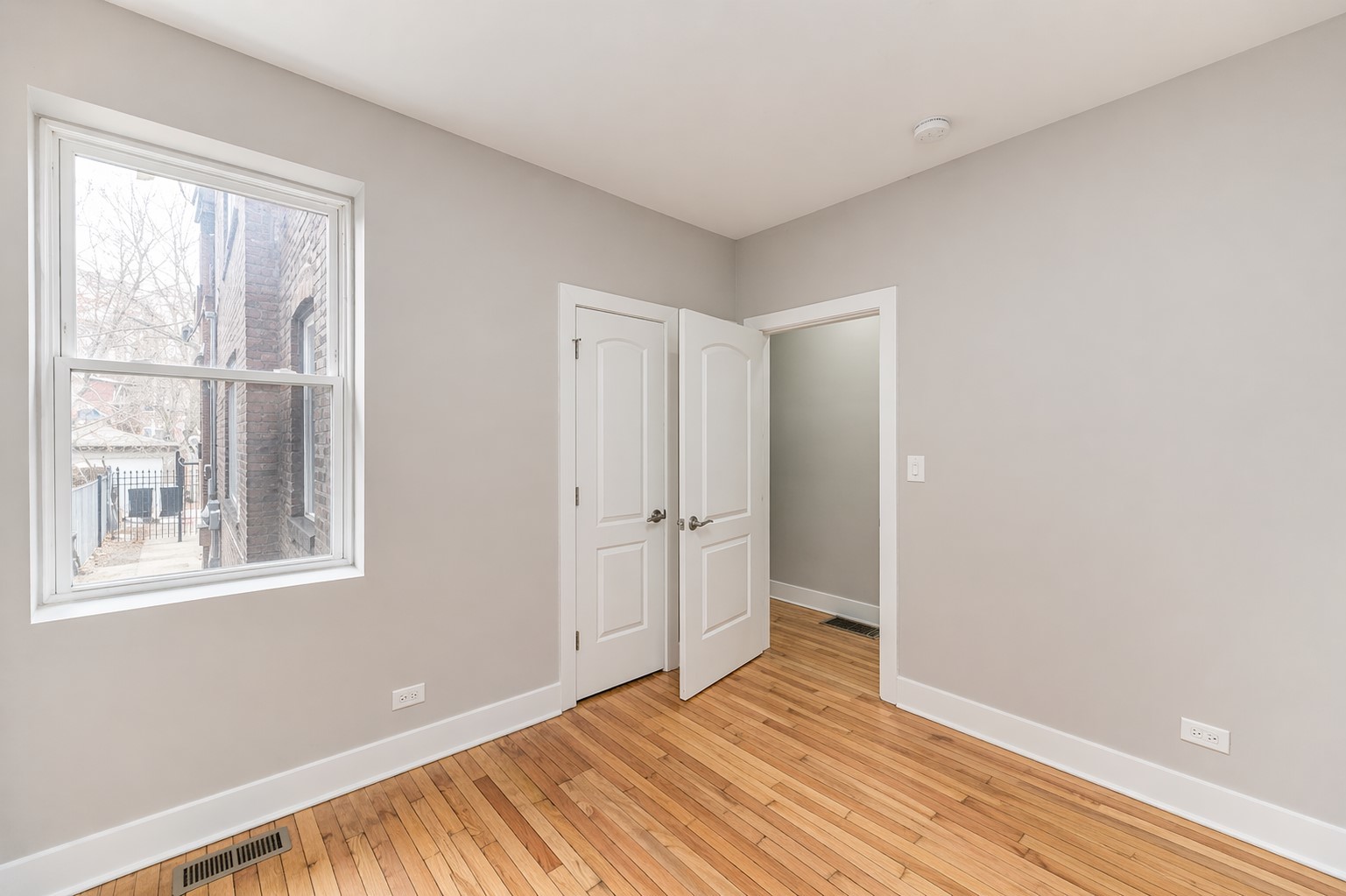 7944 S Ellis Avenue #3, Chicago, IL 60619