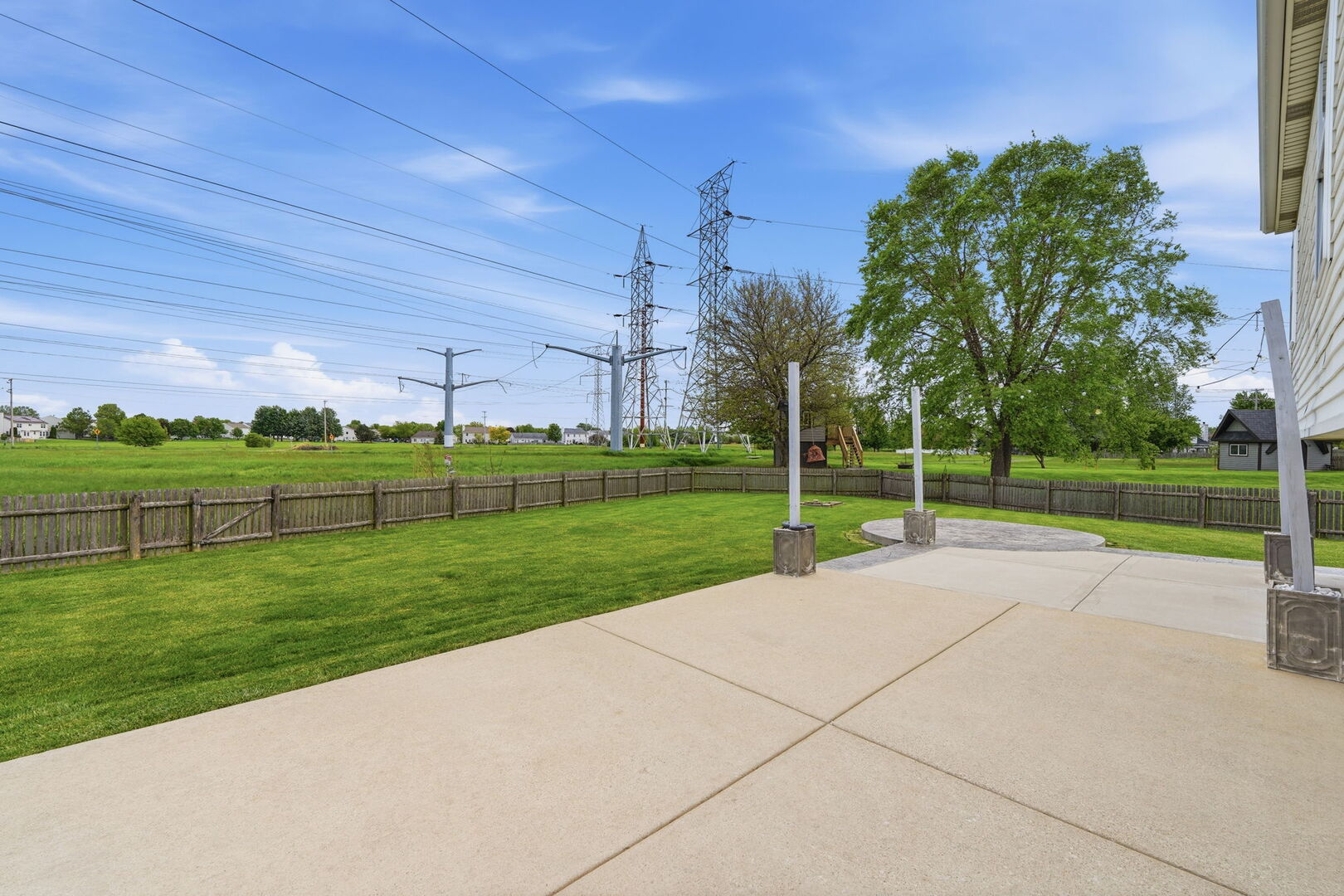195 Briarcliff Court, Romeoville, IL 60446