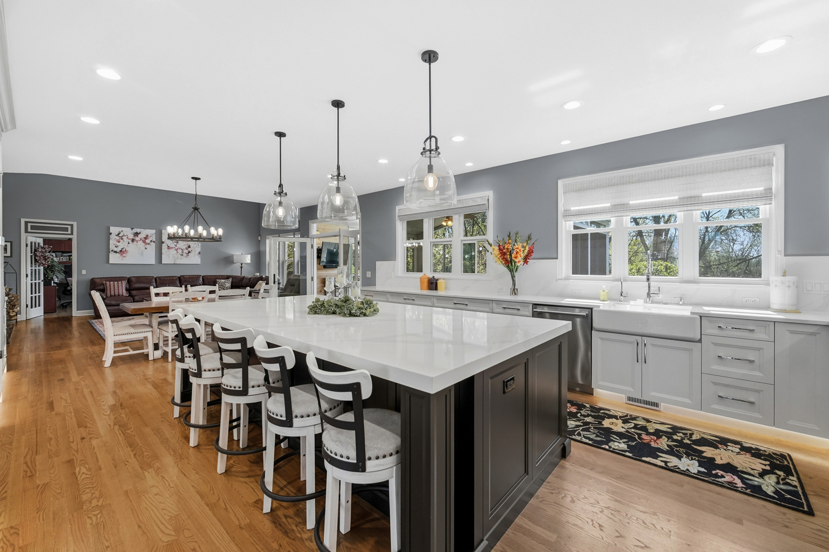 1139 Magnolia Road, Mundelein, IL 60060