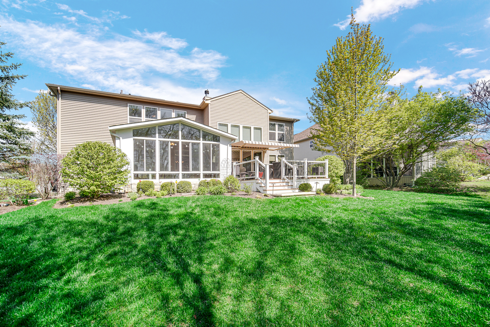 1139 Magnolia Road, Mundelein, IL 60060