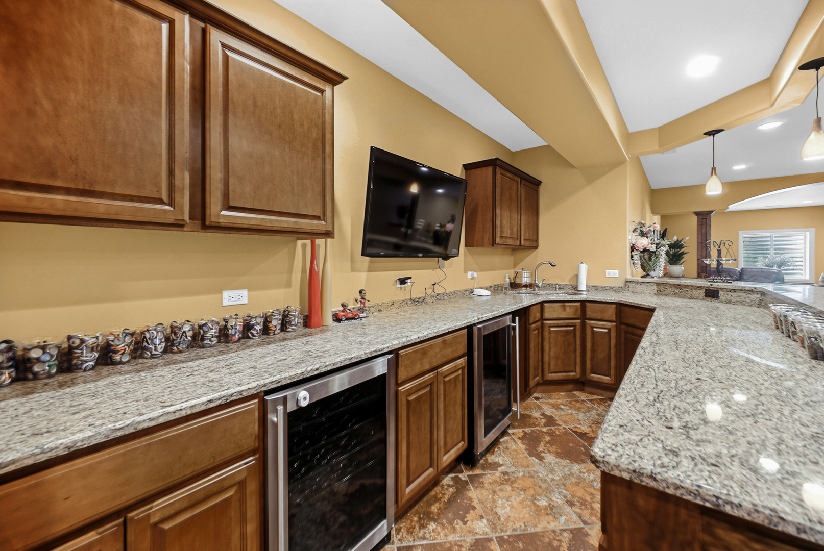 1139 Magnolia Road, Mundelein, IL 60060