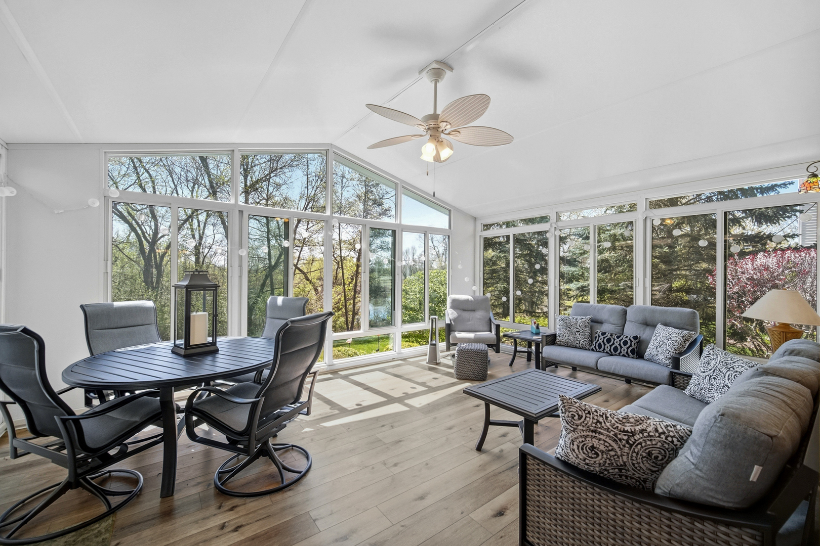 1139 Magnolia Road, Mundelein, IL 60060