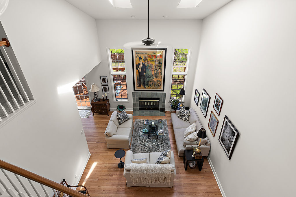 1751 Park Ridge Point, Park Ridge, IL 60068