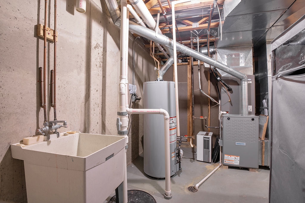 1751 Park Ridge Point, Park Ridge, IL 60068