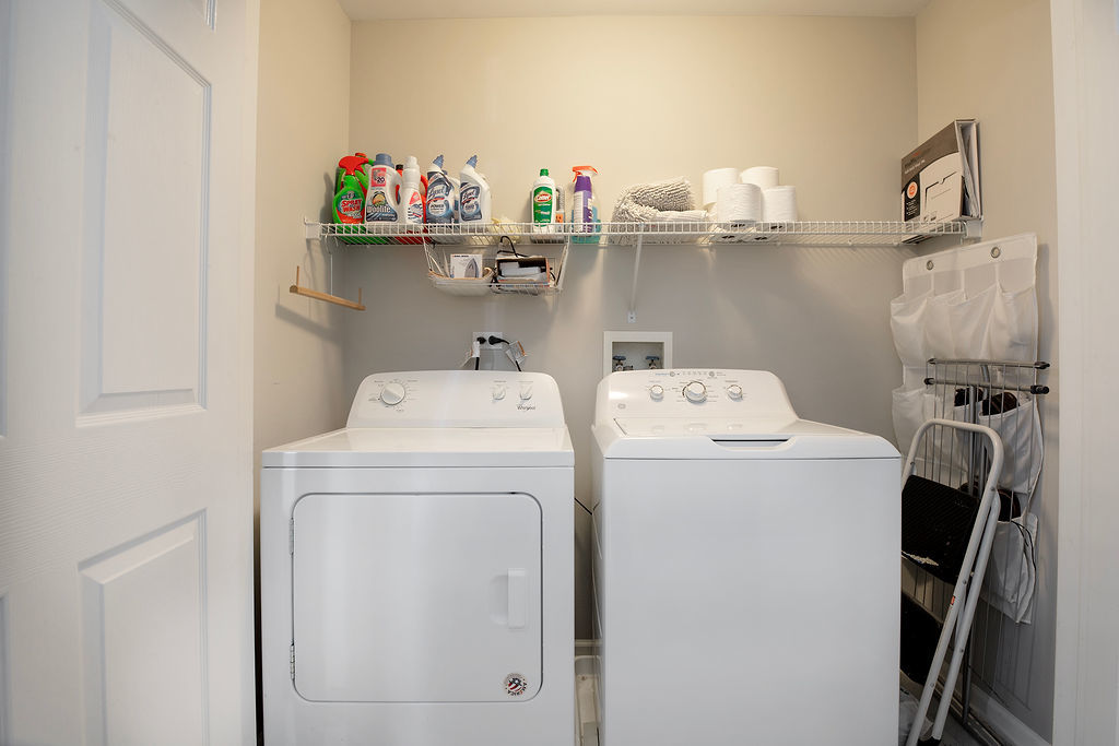 1751 Park Ridge Point, Park Ridge, IL 60068