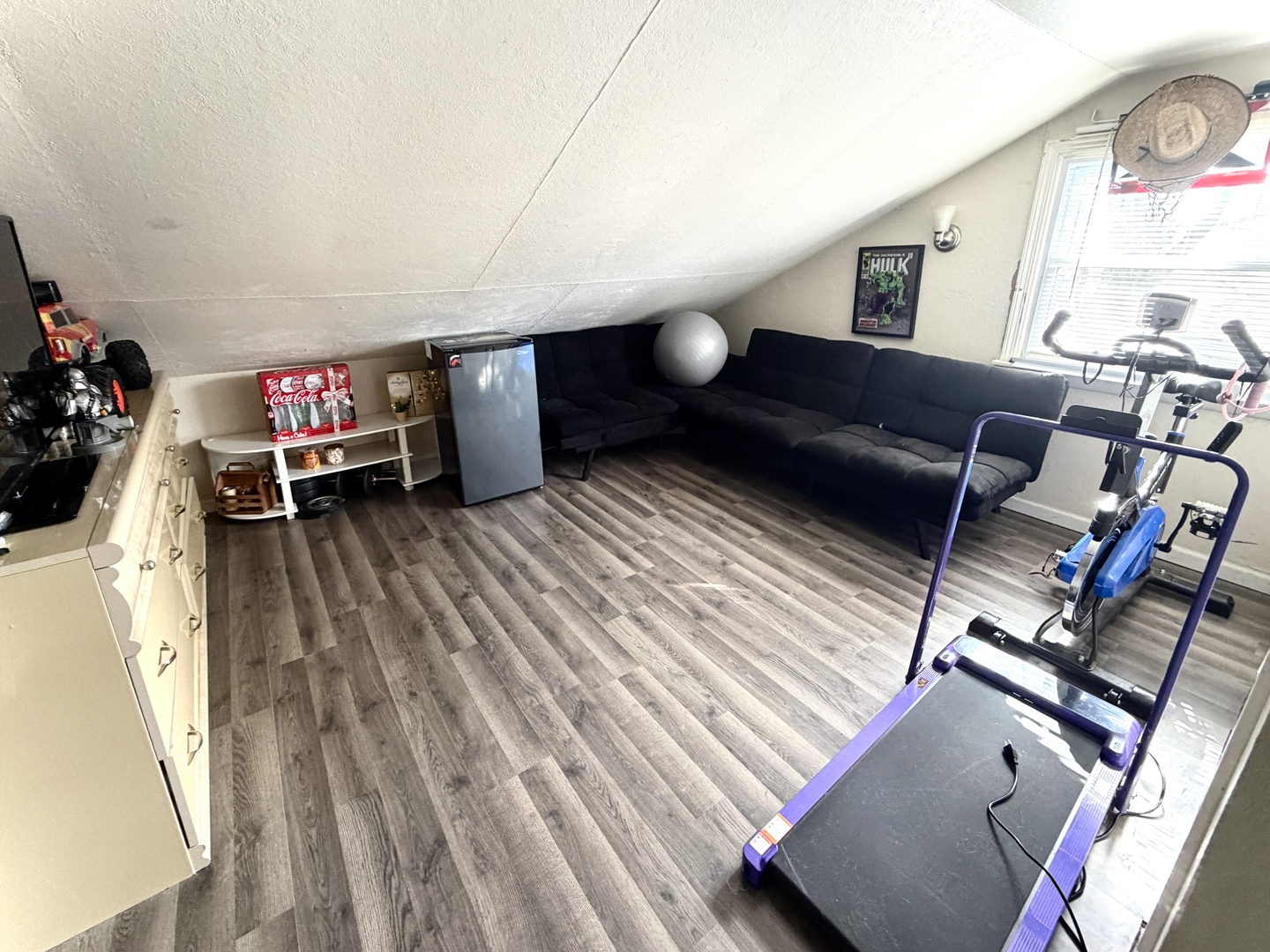 817 Cochrane Avenue, Joliet, IL 60436