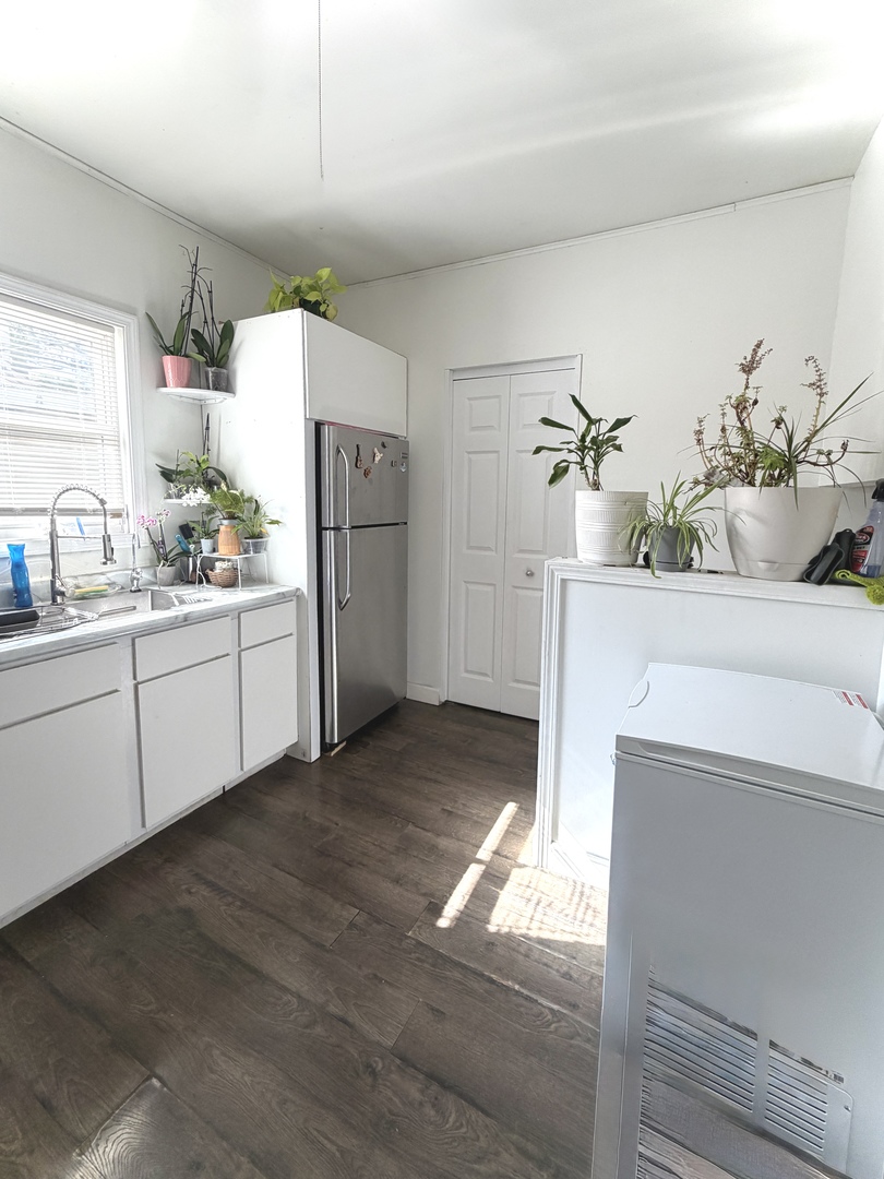 817 Cochrane Avenue, Joliet, IL 60436