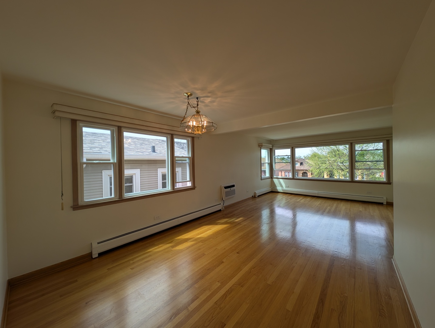 6537 N Natoma Avenue #2, Chicago, IL 60631