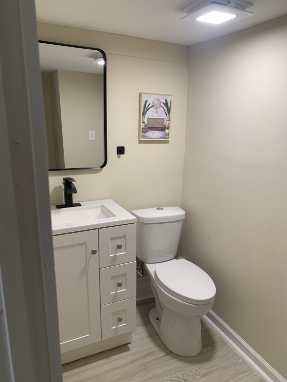 13819 S State Street, Riverdale, IL 60827