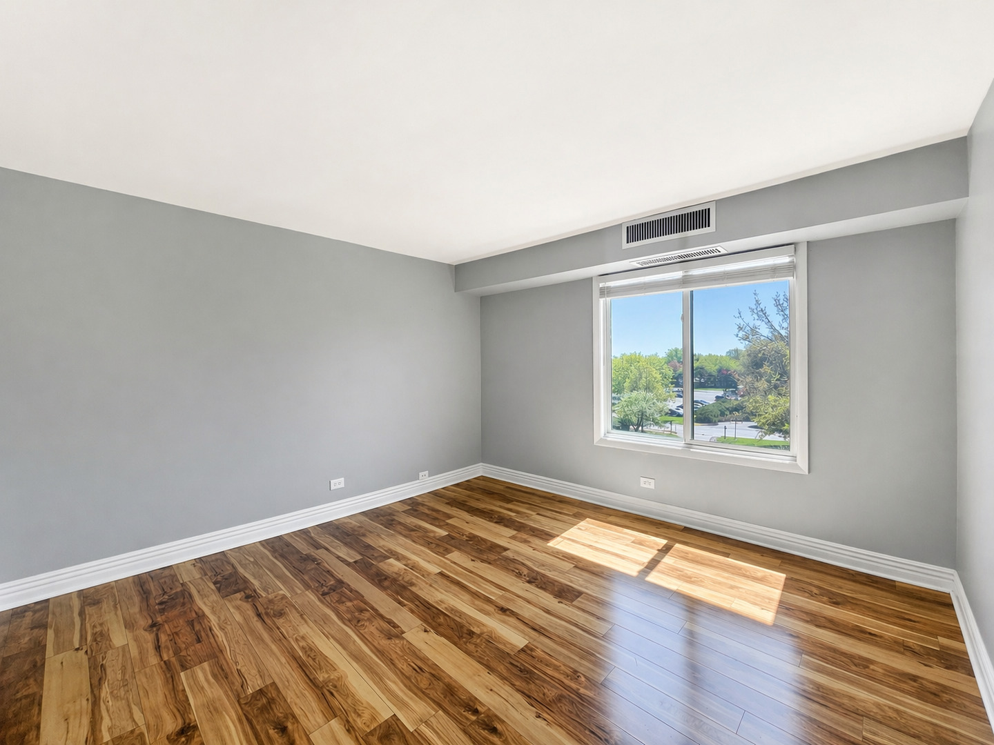 1615 E Central Road #417C, Arlington Heights, IL 60005