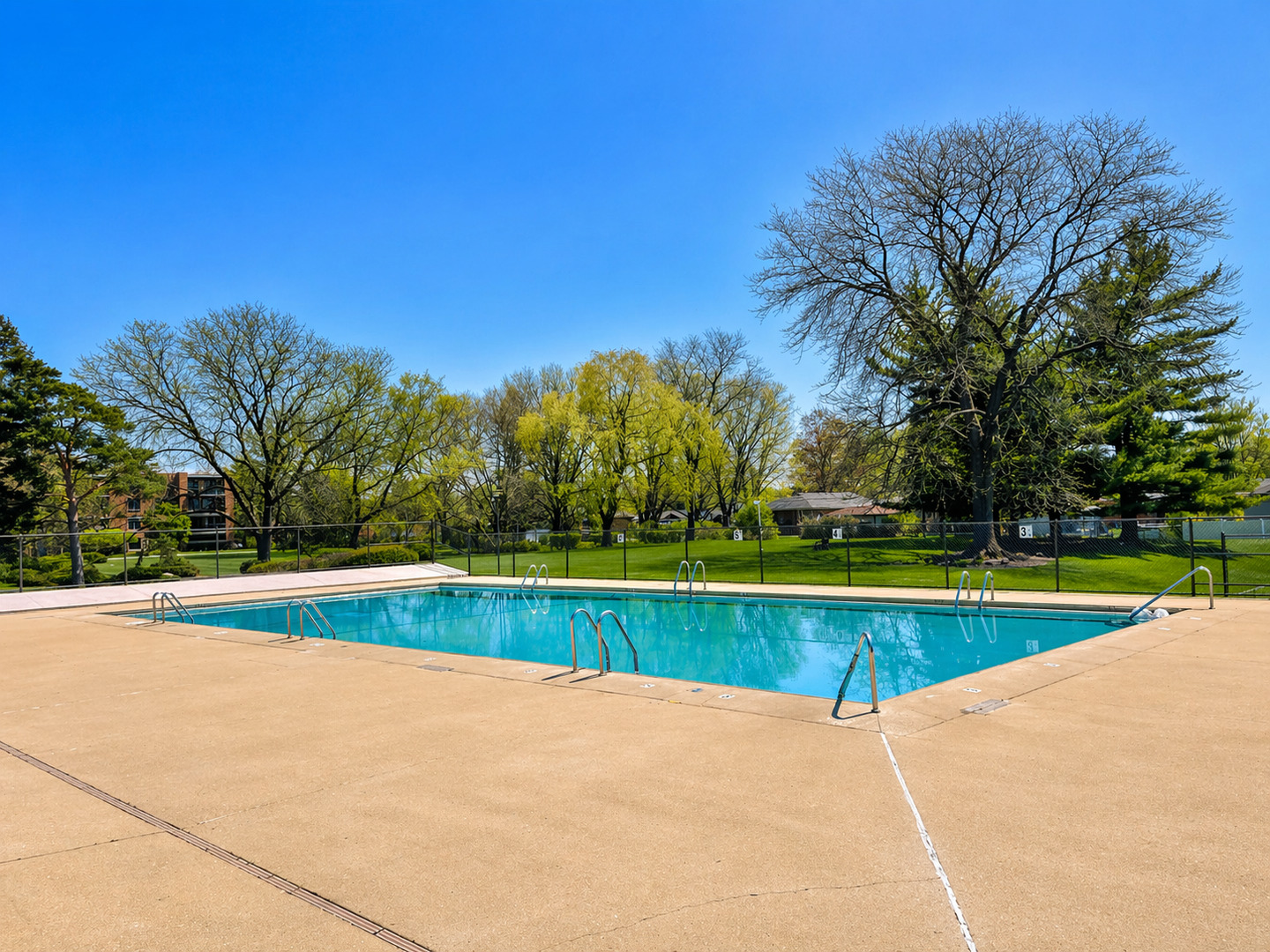 1615 E Central Road #417C, Arlington Heights, IL 60005