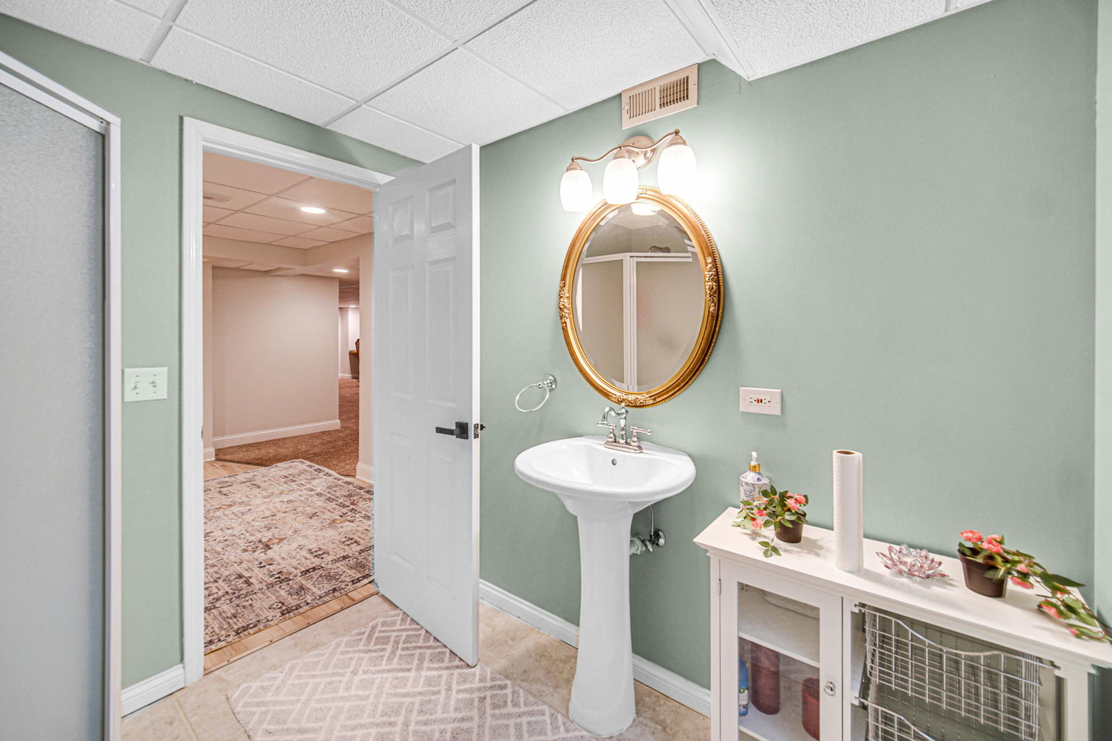 8709 Shade Tree Circle, Lakewood, IL 60014