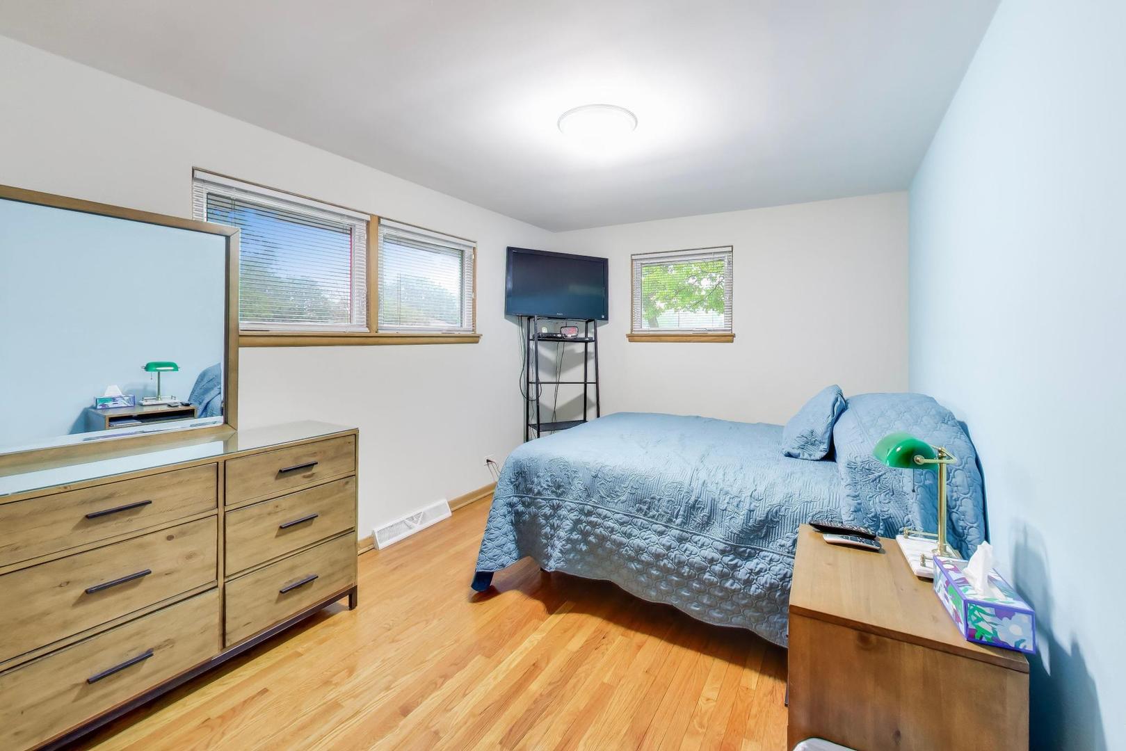 346 Kemman Avenue, La Grange Park, IL 60526