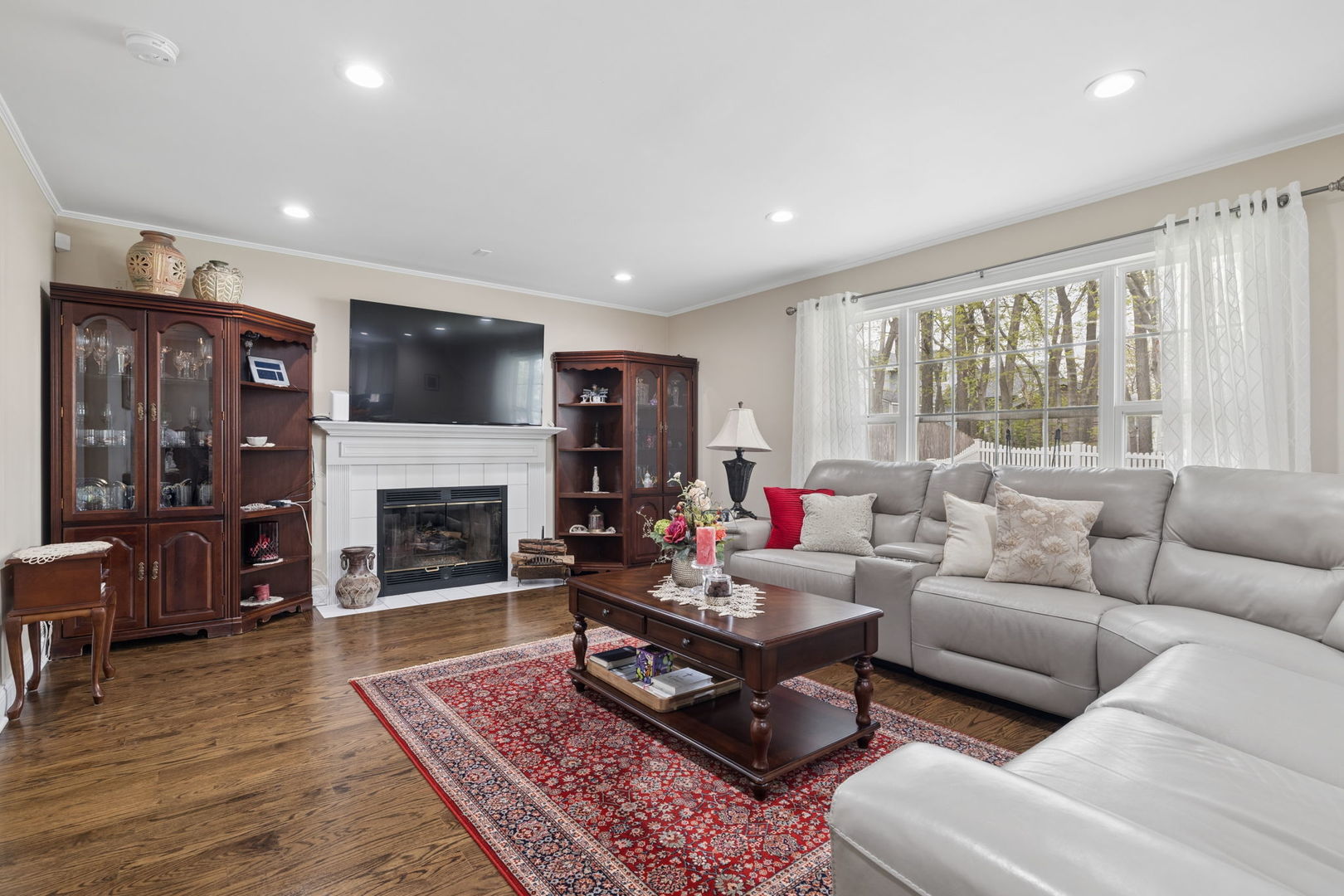 623 Wild Indigo Avenue, Romeoville, IL 60446