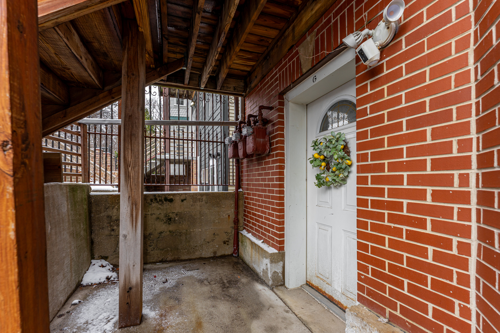 3115 N Oakley Avenue, Chicago, IL 60618