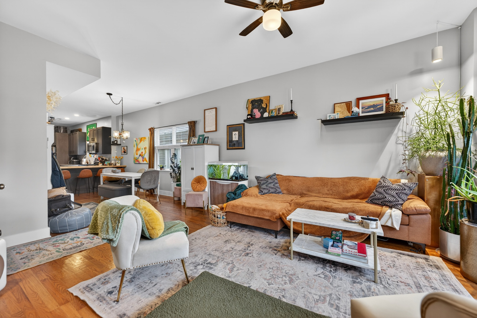 3115 N Oakley Avenue, Chicago, IL 60618