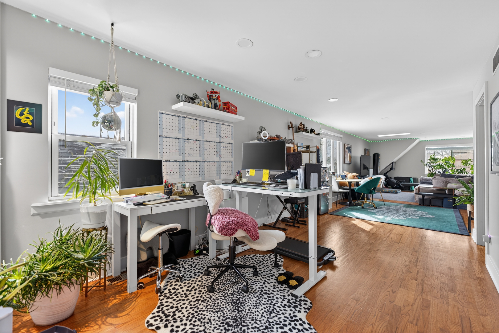 3115 N Oakley Avenue, Chicago, IL 60618