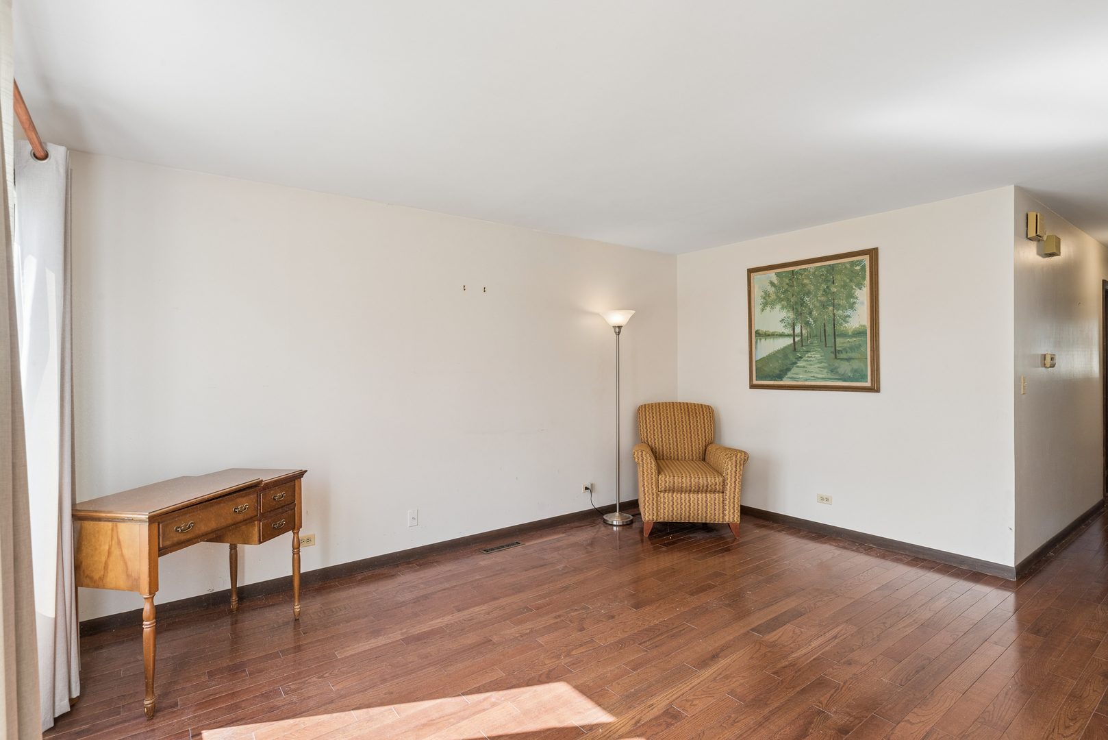 Round Lake Beach, IL 60073