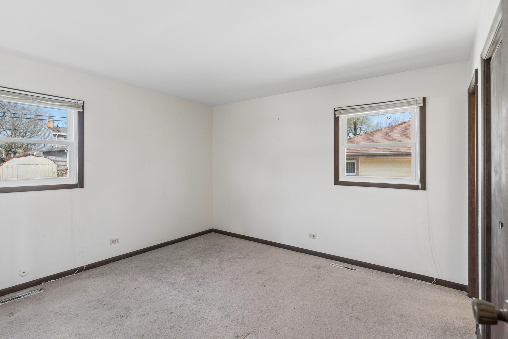 Round Lake Beach, IL 60073