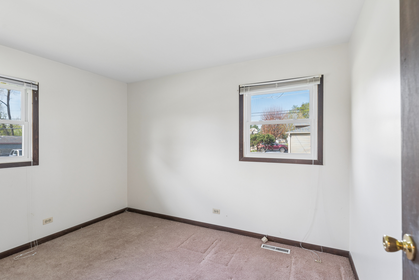 Round Lake Beach, IL 60073