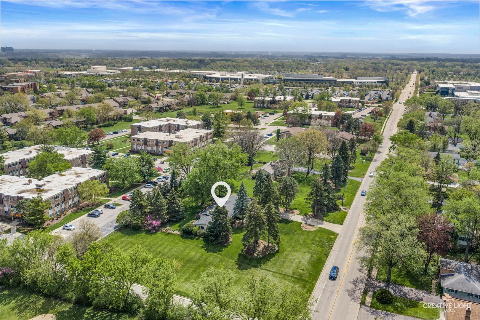 305 S Lambert Road, Glen Ellyn, IL 60137