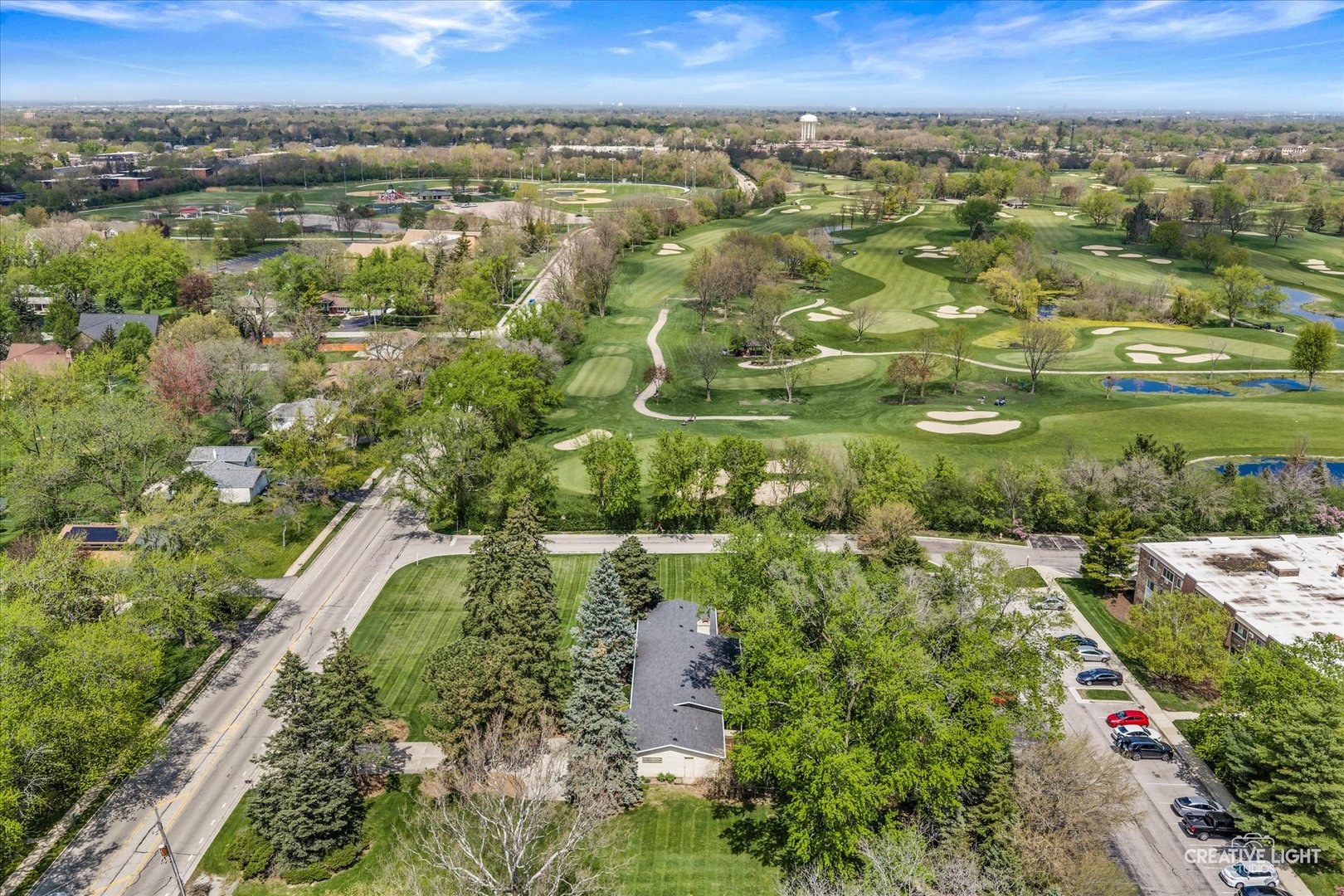 305 S Lambert Road, Glen Ellyn, IL 60137