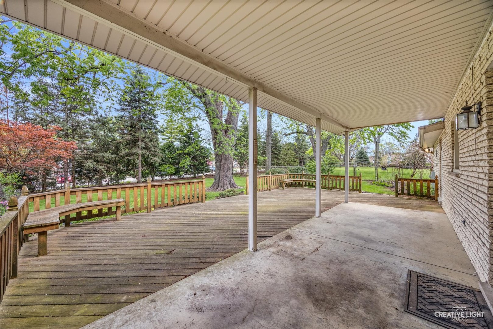 305 S Lambert Road, Glen Ellyn, IL 60137