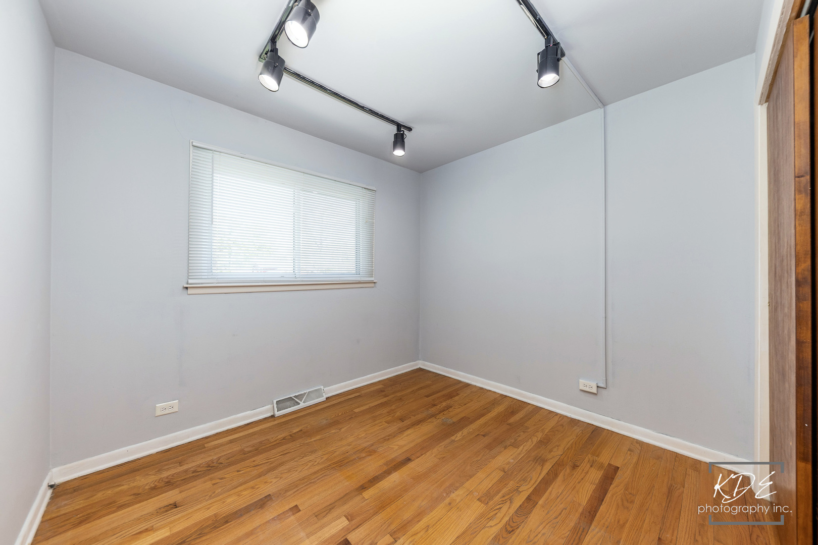 5385 Westview Lane, Lisle, IL 60532