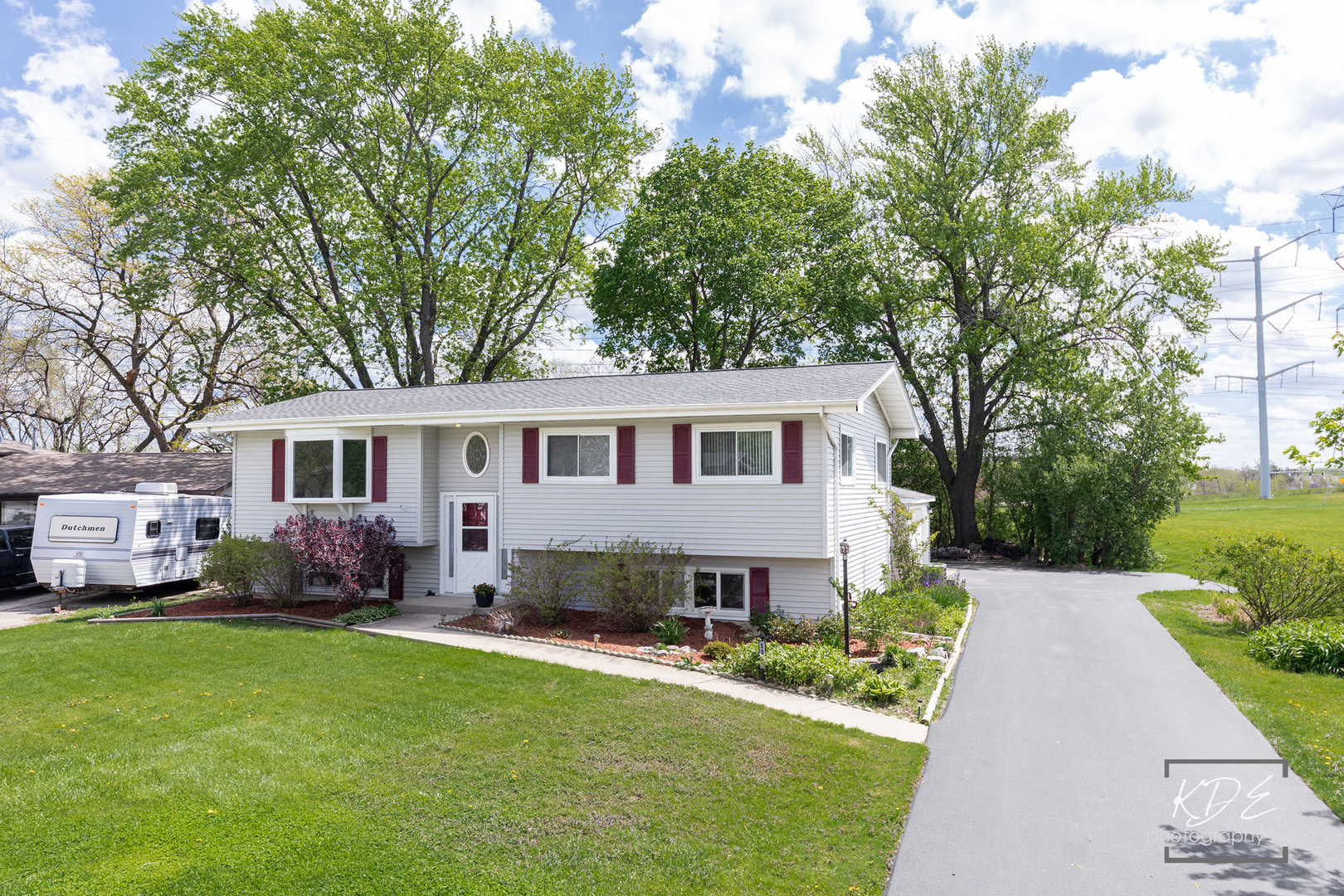 5385 Westview Lane, Lisle, IL 60532