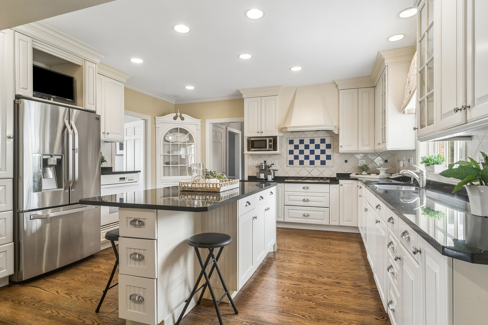 Arlington Heights, IL 60005